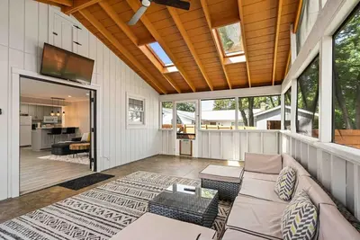 Image de Private 3bdr, Spacious 1lvl Home, Mins to Airport