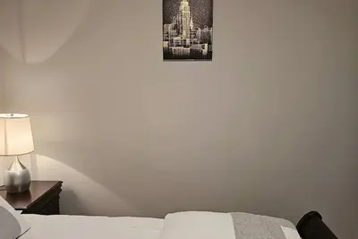 Image de Home Away from Home\n