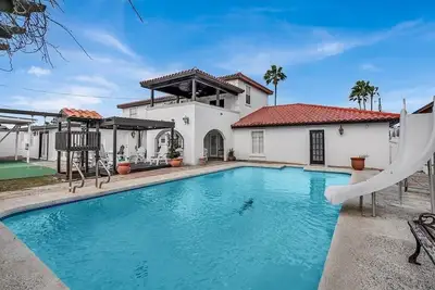 The Luxurious Casa Vista Mare