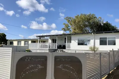 Image de The Perfect holiday Beach Shack awaits you at 22 Dalton Street Jurien Bay.