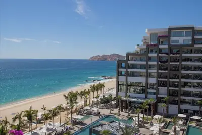 Image de 5-Star Diamond Resort in Los Cabos! ! ! Luxury suites available
