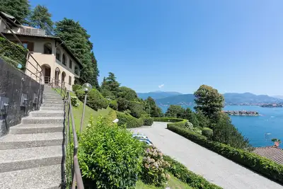 Image de Pandora Lake View Stresa, Stresa, Italy