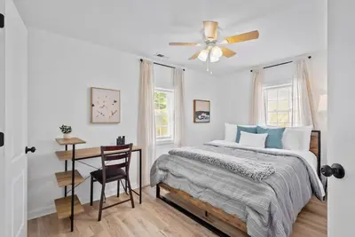 Image de Charming, Private Abode: Serenity in Hopewell, Va!