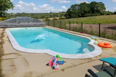 Image de Maison de vacances 'Chez Lili' avec piscine intérieure partagée