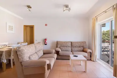 Image de Appartement 'Quinta Gomeira 69' avec piscine partagée, jardin partagé et climatisation