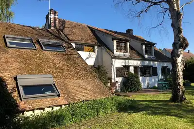 Image de Villa 'Maison De Villemaréchal' avec terrasse privée et jardin privé