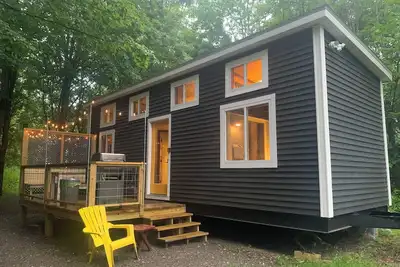 Image de Battenkill riverside Tiny House on wheels 30 minutes to Saratoga Springs
