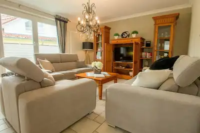 Image de Ferienwohnung Hafenstrasse 26 \"lĂĽtt'n Tohuus\"