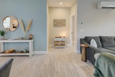 Image de Blue Ocean Bungalow - Oyhut Bay Seaside Village