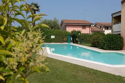Regarda - holiday apartment \"Blitz 2\" in Lazise with pool and airco