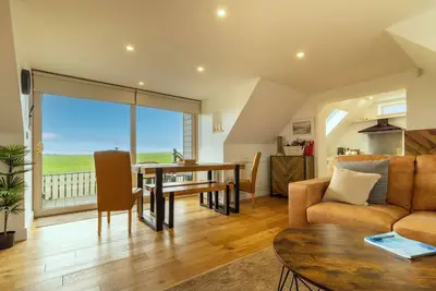 Image de Picturesque Cottage With Views