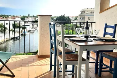 Image de Splendide appartement avec vue sur les canaux et la piscine