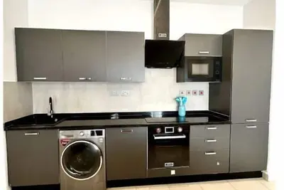 Image de Sleek & Cozy 2 Bedroom Apartment