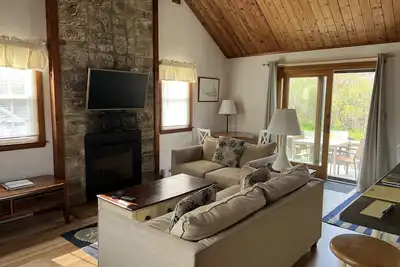 Image de Beach walking distance! ! ! ! \nSingle house 3 bdr-2bths