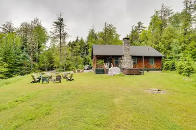 Image de Secluded Elka Park Cabin: Hot Tub & Fire Pit!
