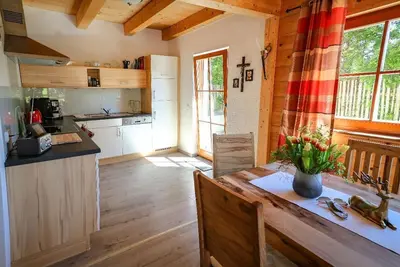 Image de Forsthaus Chalet - Luxus Chalet mit Eigenem Whirlpool auf der Terrasse