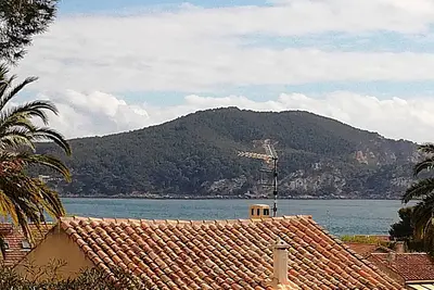 Image de joli studio vue mer Ă 2 min de la plage