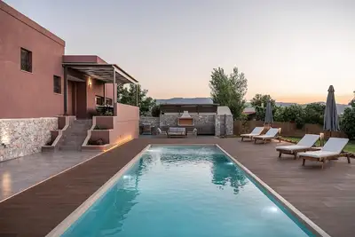 Image de Villa Enny, Modern & Luxurious, Heated Pool