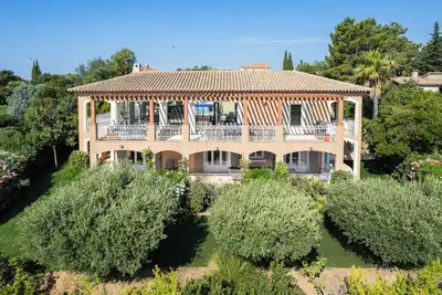 Villa 98 - Villa de standing avec piscine chauffée