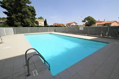 Image de Studio 4 personnes dans résidence avec piscine + parking