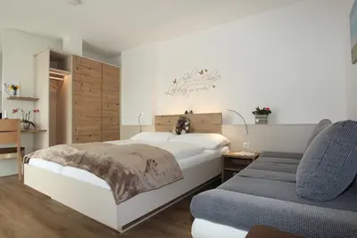 Comfort double room, bath, Wc, as good as new - Pension Raabtal