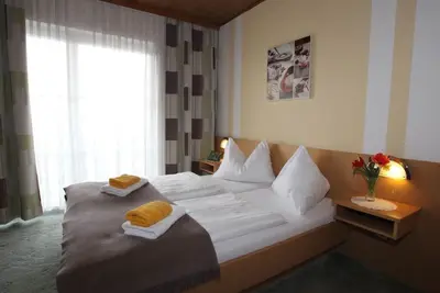 Image de Classic double room, shower, Wc - Pension Raabtal