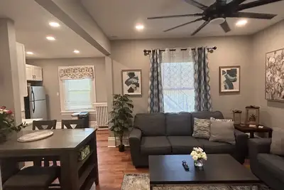 Image de Continental travelers suite! ! Spacious apartment, 5 minutes from Dorney Park! !