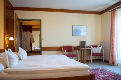Image de Landhaus Doppelzimmer - Feriendomizil, Gasthof Scheer