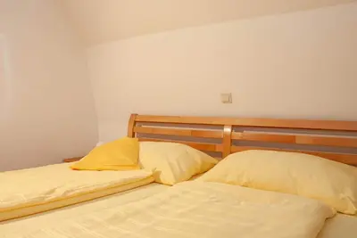 Image de Birnbaumzimmer - Weingut & Gästehaus Pfeifer St. Anna am Aigen