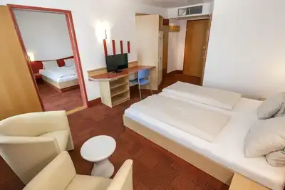 Image de Familienzimmer Parkseitig - H2o Hotel Therme Resort