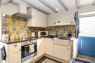 Image de Bumblebee Cottage, family friendly, with open fire in Burnham Market