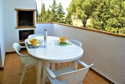 Image de Appartement à Roses parking et piscine communale Av-54