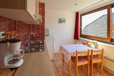 Image de One-Bedroom Apartment with Balcony