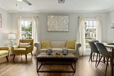 Image de Kendall Whittier Total Remodel