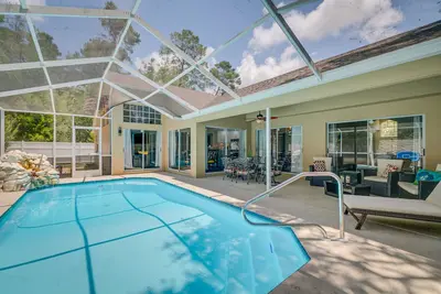 Image de Spring Hill Home w/ Private Pool & Games!