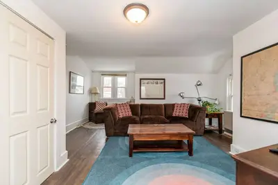 Image de 2Bed Apt 5mins from i89, Restaurants, Public Pool