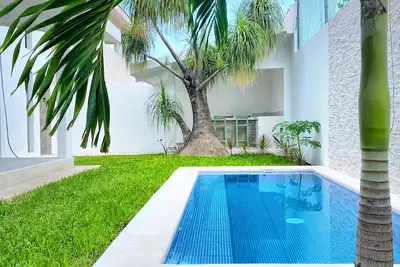 Image de New Casa Downtown Cozumel 5br 4br with pool