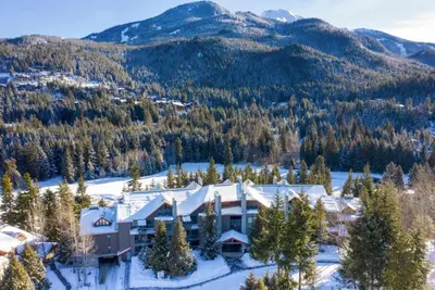 Image de Large condo that sleeps 8. Walking distance to Whistler Village and  Alta Lake.