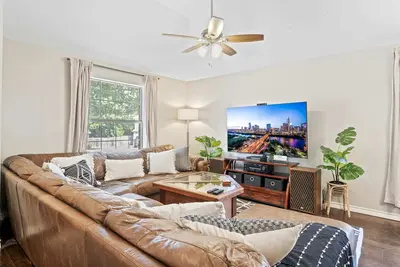 Image de Close to Kalahari | King Beds | Fast WiFi | 3br