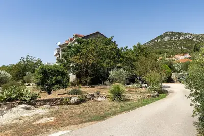 Image de Bel appartement de 3 chambres à Zaton Doli