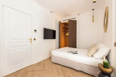 Image de Exceptional Apartment - 6 Guests - 11th/12th Arr
