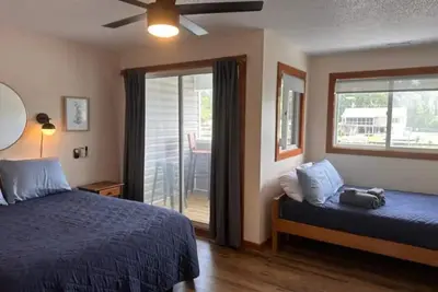 Image de Knot Three- Balcony View of Icw- Dog Friendly!