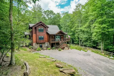 Image de Huge, Beautiful and Quiet Home with Amazing Amenities