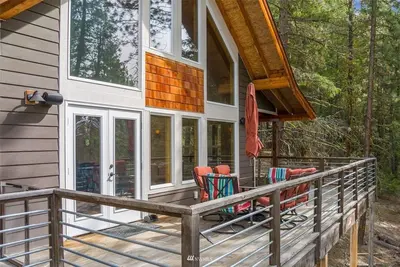 Image de Cabin retreat with full deck in Plain, Wa