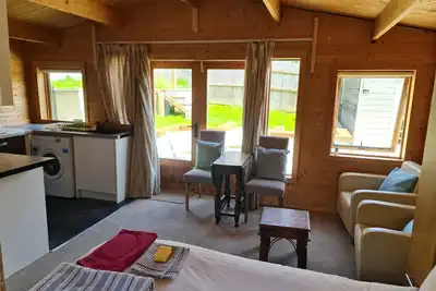 Image de Pet Friendly Private Cabin Town Eurotunnel Beach