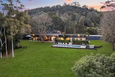 Image de '454 @ Jaspers' - Luxurious Paradise Near Berry