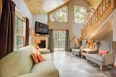 Image de Lakefront Wisconsin Cabin: Dock, Walk to Beach!