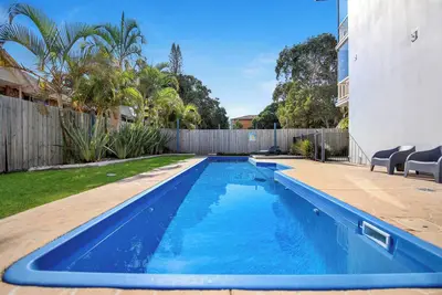 Image de Stylish beachside 2 Br apartment with shared pool