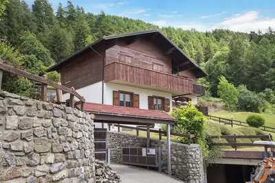 Image de Appartement \"Chalet Holly\" avec vue sur la montagne, jardin partagé et Wi-Fi