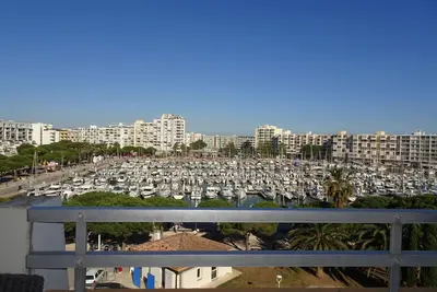 Image de Charmant F2 avec terrasse, vue mer et parking, Carnon